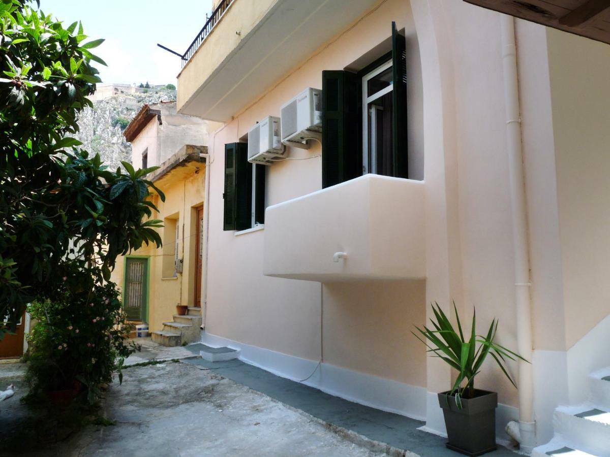 Cozy Apartment In Nafplio Old Town Екстериор снимка